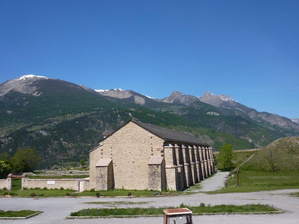 Le Rendez Vous De Vauban Gites & Spa Mont-Dauphin Esterno foto